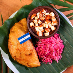 Enchilada_frijoles